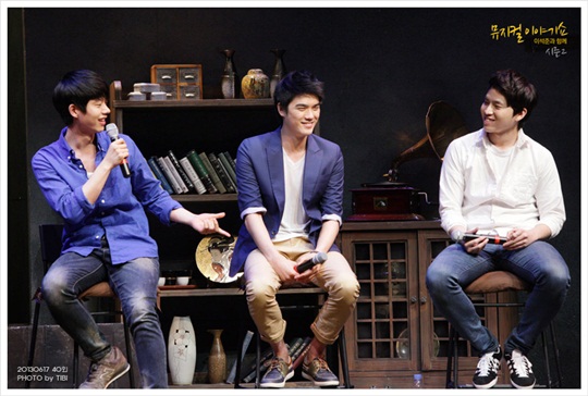 ƼºêÀ̵¥Àϸ® Æ÷Åä