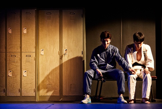 ƼºêÀ̵¥Àϸ® Æ÷Åä