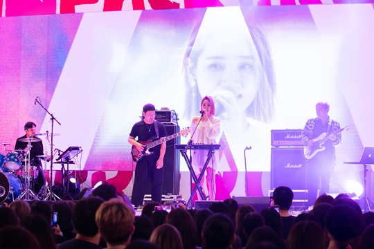 ƼºêÀ̵¥Àϸ® Æ÷Åä