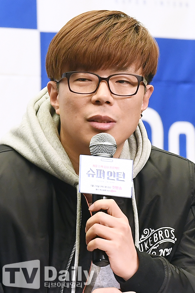 ƼºêÀ̵¥Àϸ® Æ÷Åä