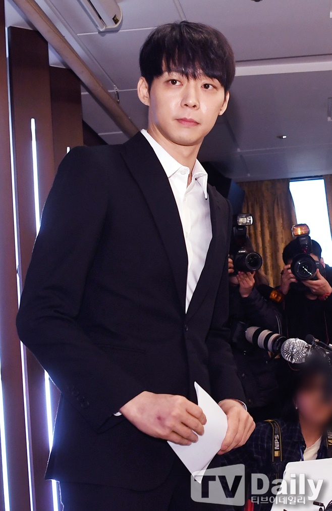 ƼºêÀ̵¥Àϸ® Æ÷Åä