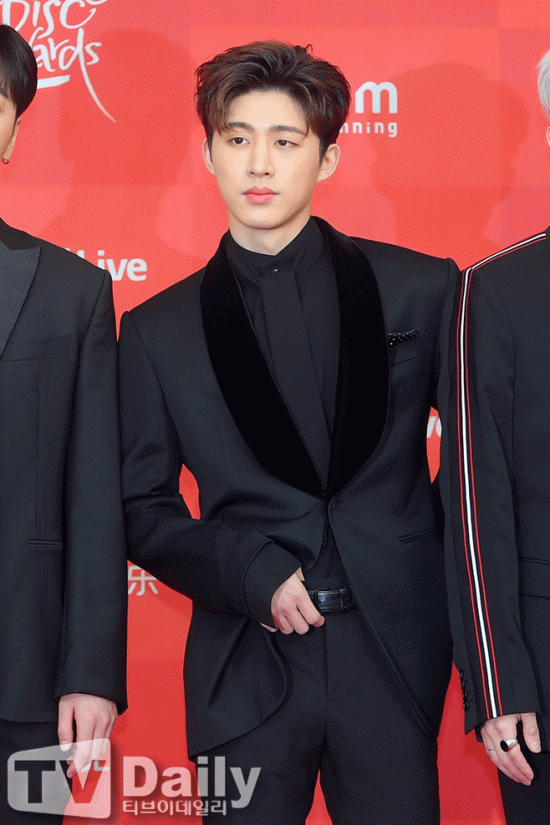 ƼºêÀ̵¥Àϸ® Æ÷Åä