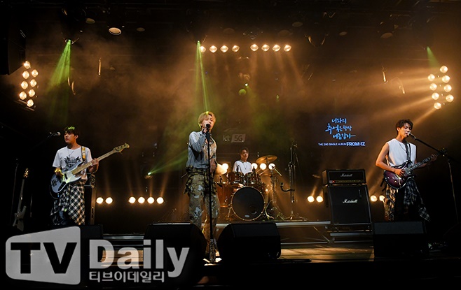 Ƽ���̵��ϸ� ����