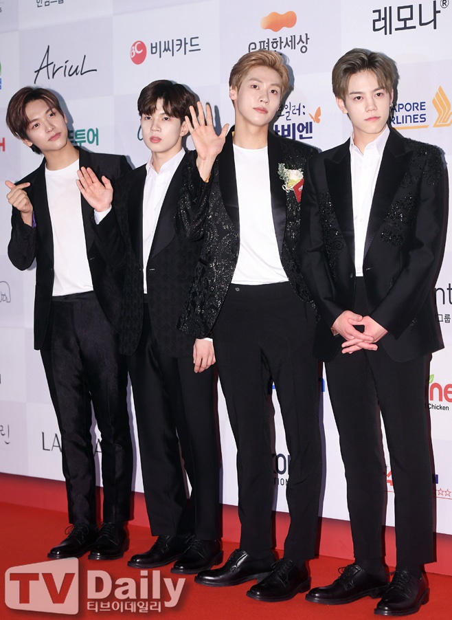 ƼºêÀ̵¥Àϸ® Æ÷Åä