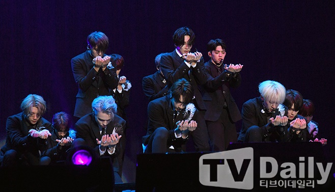 ƼºêÀ̵¥Àϸ® Æ÷Åä