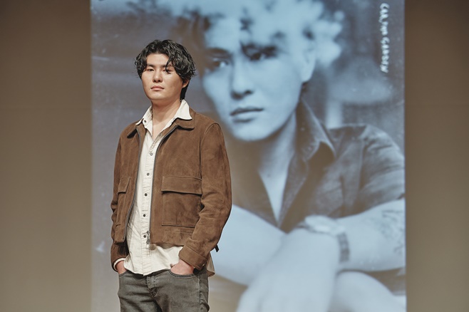 ƼºêÀ̵¥Àϸ® Æ÷Åä