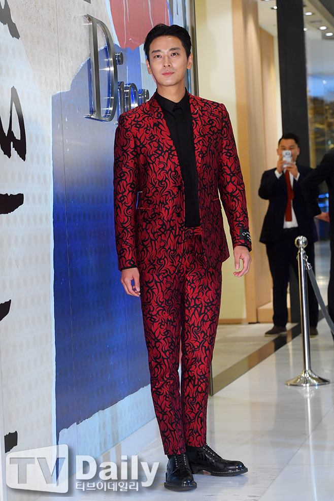 Ƽ���̵��ϸ� ����