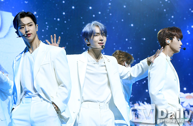 ƼºêÀ̵¥Àϸ® Æ÷Åä