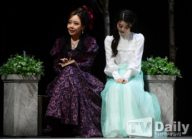 ƼºêÀ̵¥Àϸ® Æ÷Åä