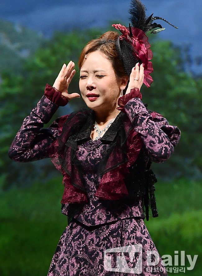 ƼºêÀ̵¥Àϸ® Æ÷Åä