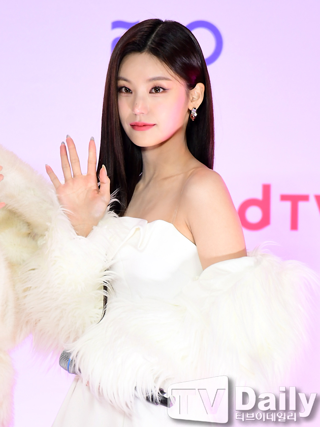 Ƽ���̵��ϸ� ����