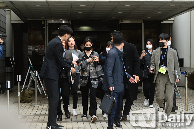 Ƽ���̵��ϸ� ����