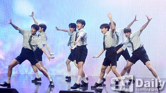 Ƽ���̵��ϸ� ����