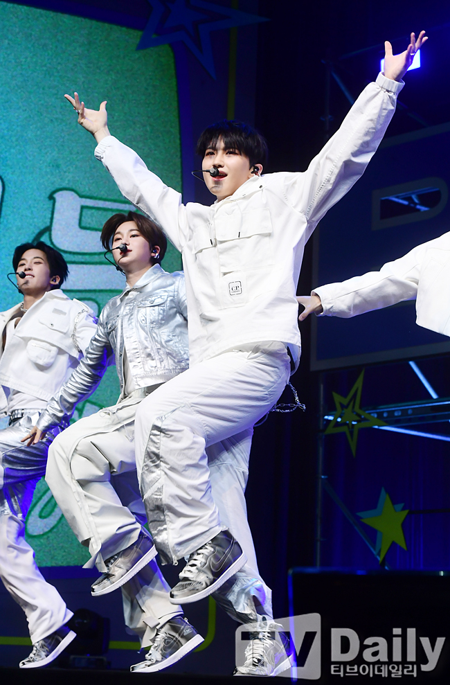 Ƽ���̵��ϸ� ����