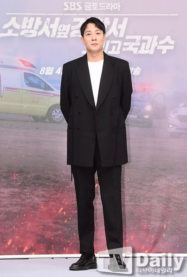 ƼºêÀ̵¥Àϸ® Æ÷Åä