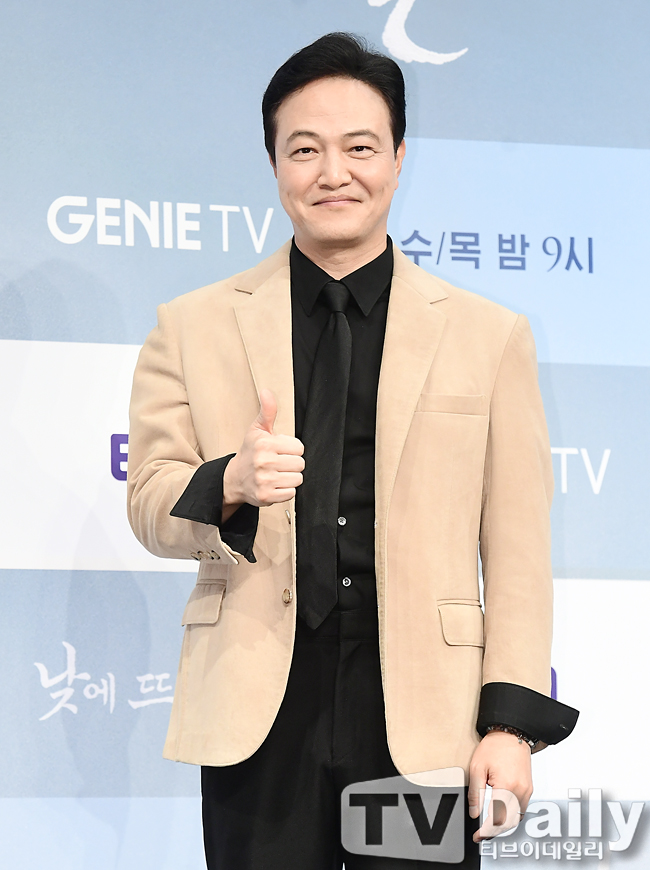 Ƽ���̵��ϸ� ����