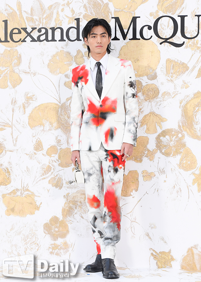 Ƽ���̵��ϸ� ����