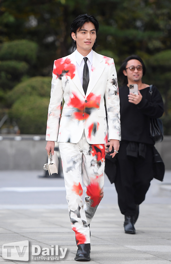 Ƽ���̵��ϸ� ����