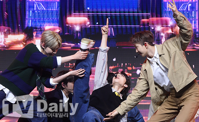 Ƽ���̵��ϸ� ����