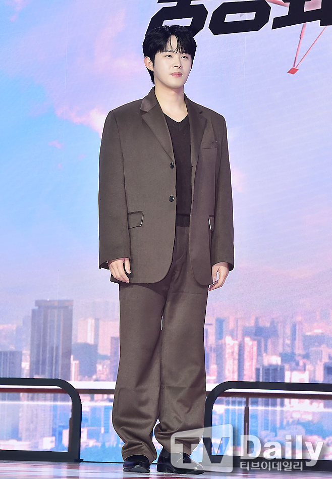 ƼºêÀ̵¥Àϸ® Æ÷Åä