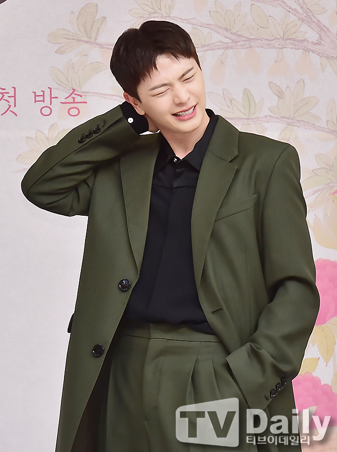 Ƽ���̵��ϸ� ����