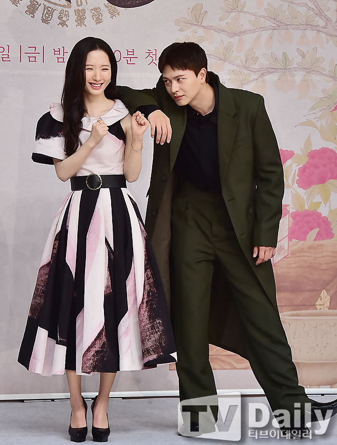 ƼºêÀ̵¥Àϸ® Æ÷Åä