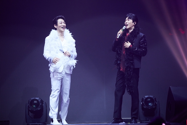 ƼºêÀ̵¥Àϸ® Æ÷Åä