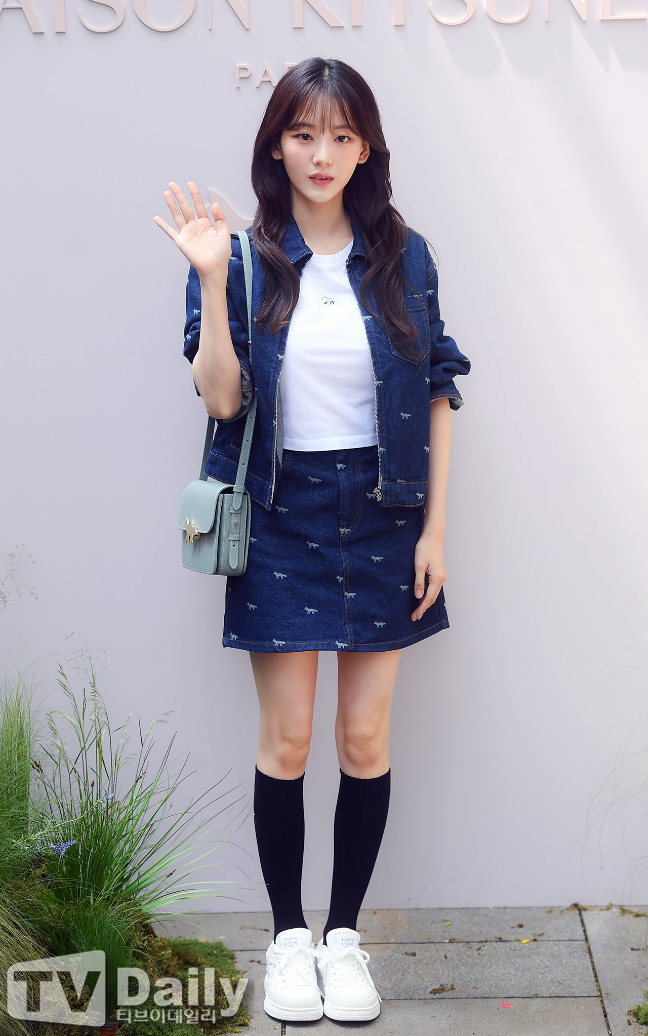 ƼºêÀ̵¥Àϸ® Æ÷Åä