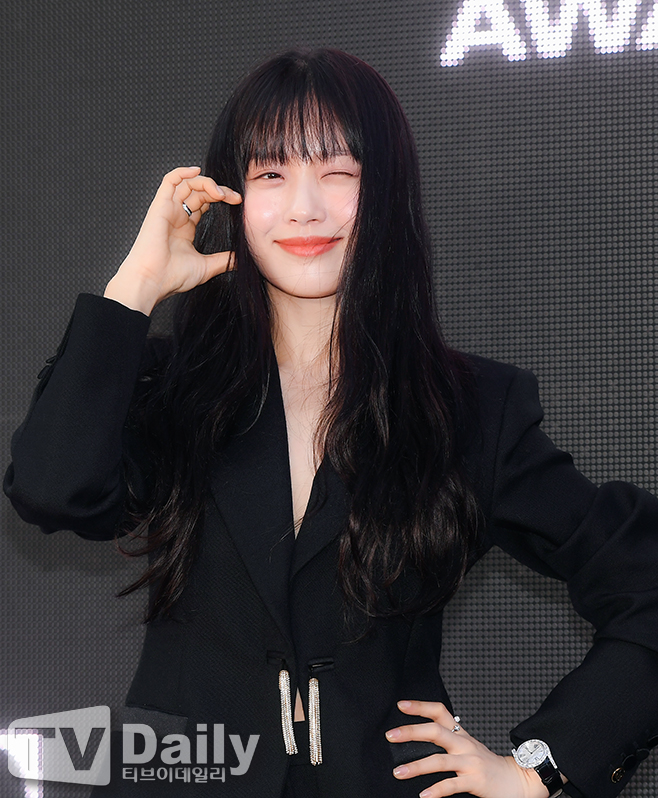 ƼºêÀ̵¥Àϸ® Æ÷Åä