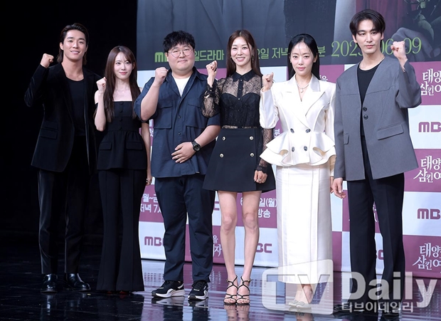 ƼºêÀ̵¥Àϸ® Æ÷Åä