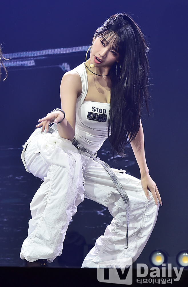 ƼºêÀ̵¥Àϸ® Æ÷Åä