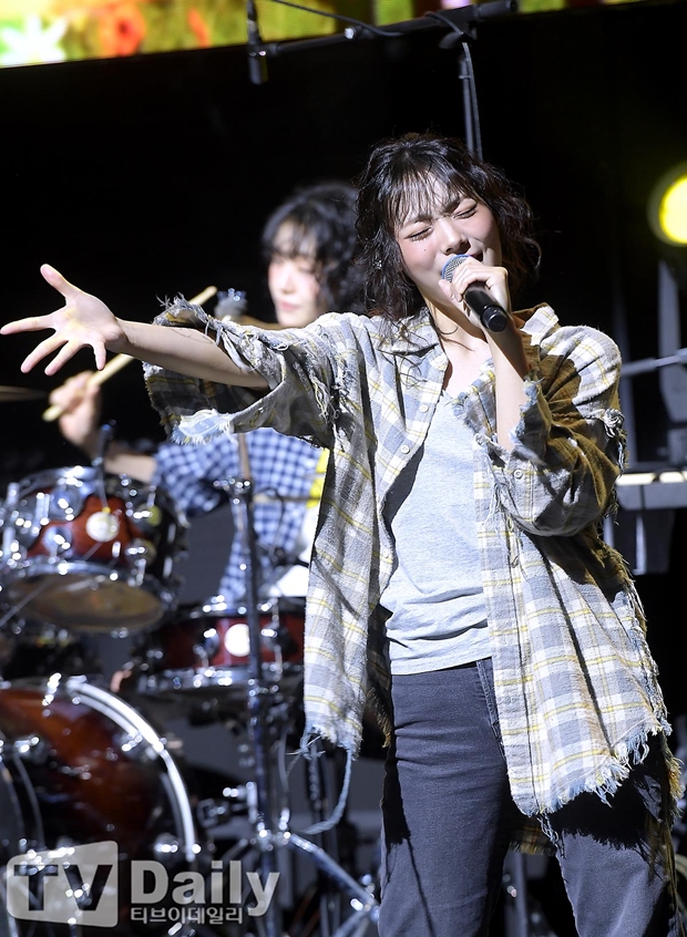 ƼºêÀ̵¥Àϸ® Æ÷Åä