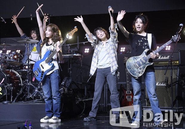 ƼºêÀ̵¥Àϸ® Æ÷Åä