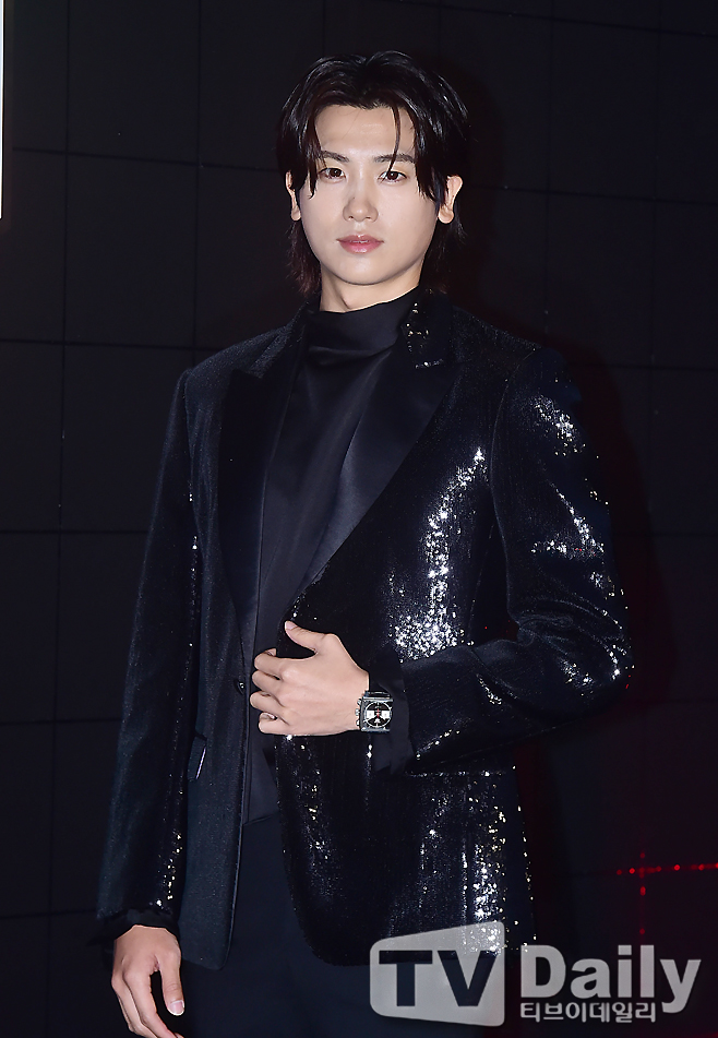 ƼºêÀ̵¥Àϸ® Æ÷Åä