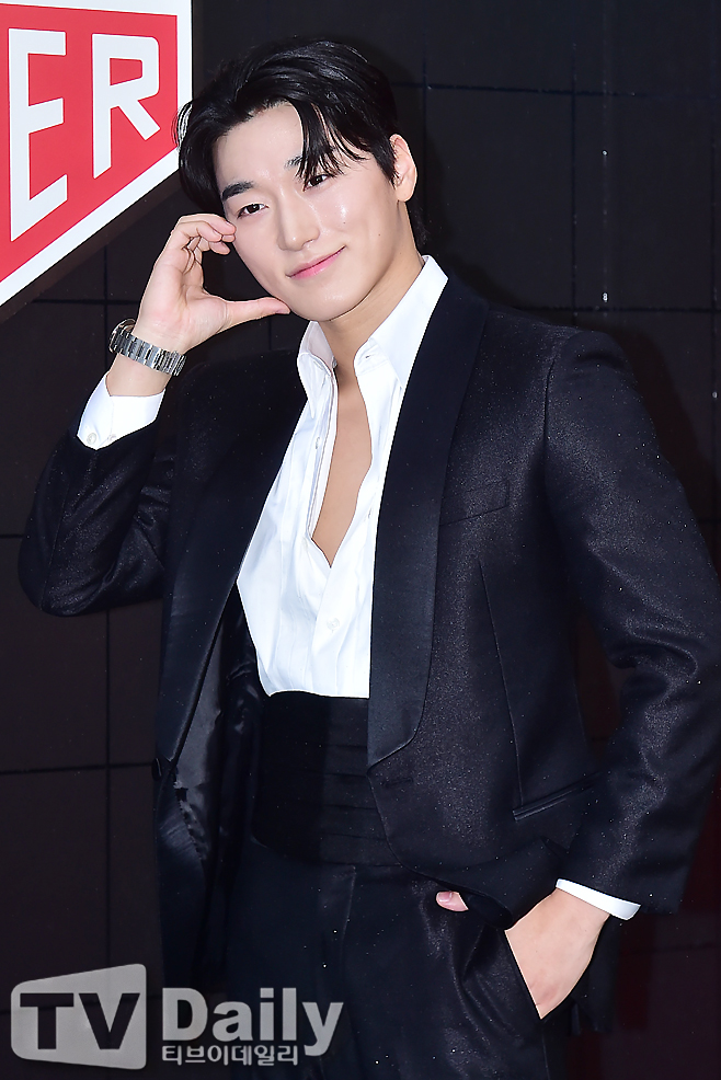 ƼºêÀ̵¥Àϸ® Æ÷Åä