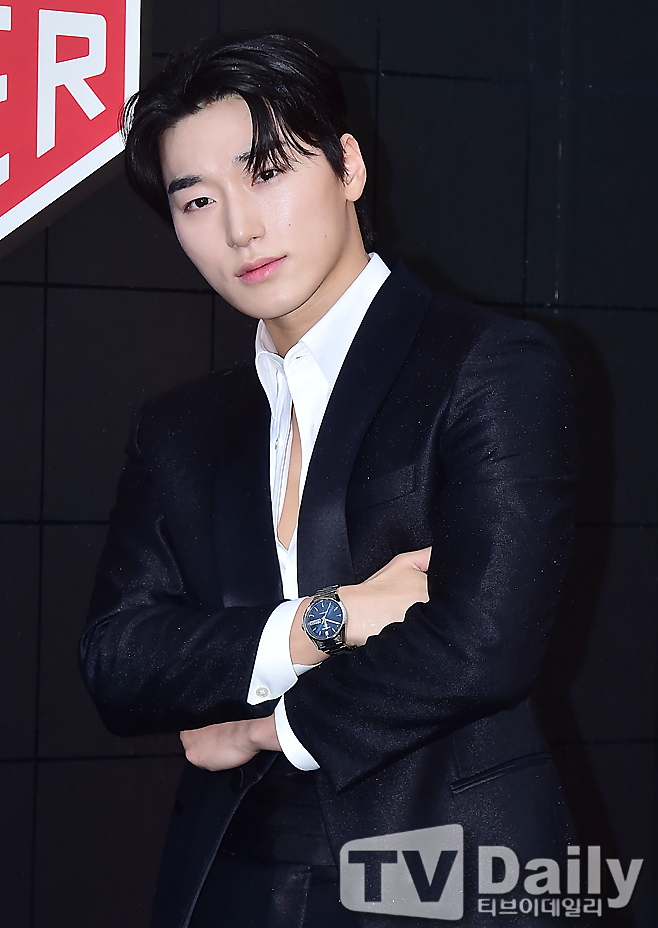 ƼºêÀ̵¥Àϸ® Æ÷Åä