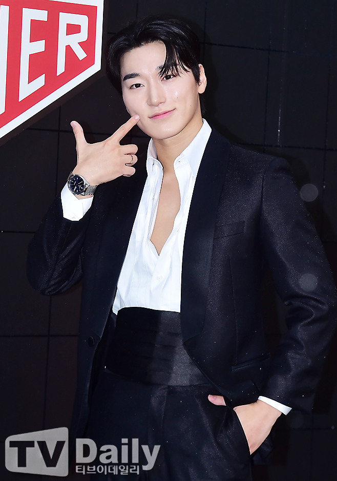 ƼºêÀ̵¥Àϸ® Æ÷Åä