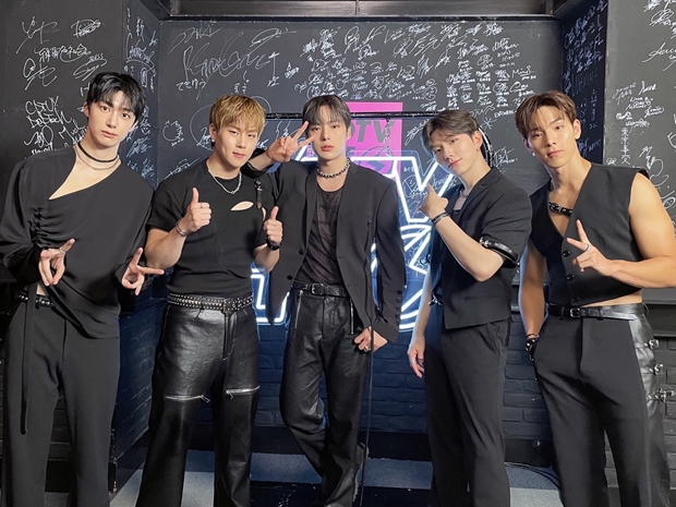 ƼºêÀ̵¥Àϸ® Æ÷Åä