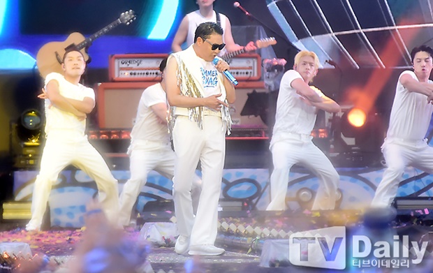 ƼºêÀ̵¥Àϸ® Æ÷Åä