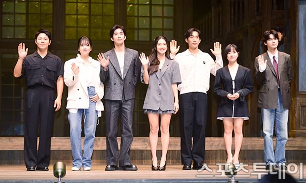 ƼºêÀ̵¥Àϸ® Æ÷Åä