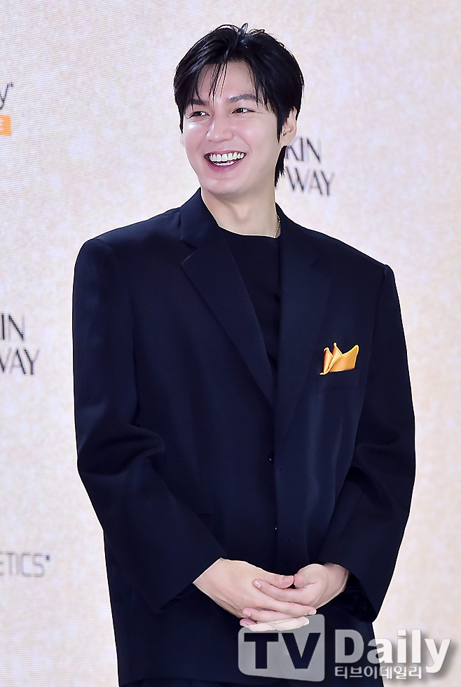 ƼºêÀ̵¥Àϸ® Æ÷Åä