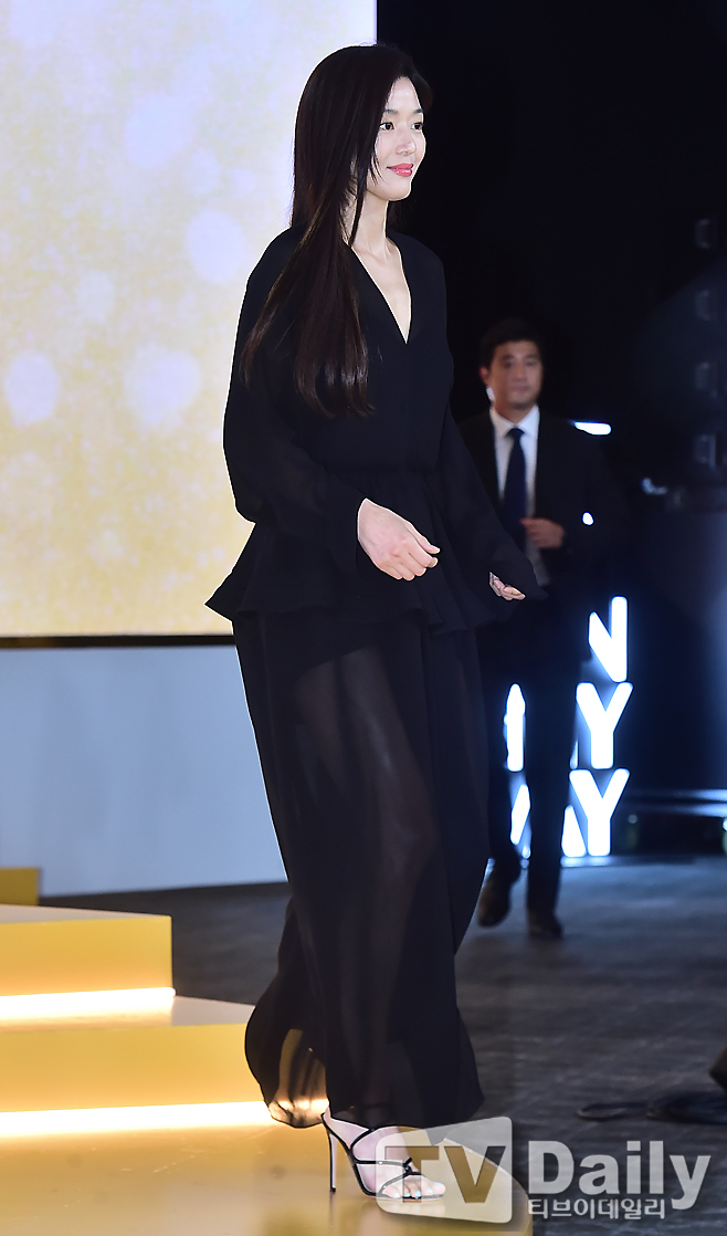 ƼºêÀ̵¥Àϸ® Æ÷Åä