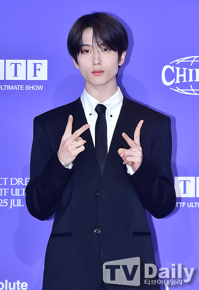 ƼºêÀ̵¥Àϸ® Æ÷Åä