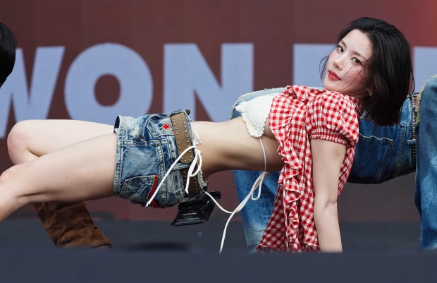 ƼºêÀ̵¥Àϸ® Æ÷Åä