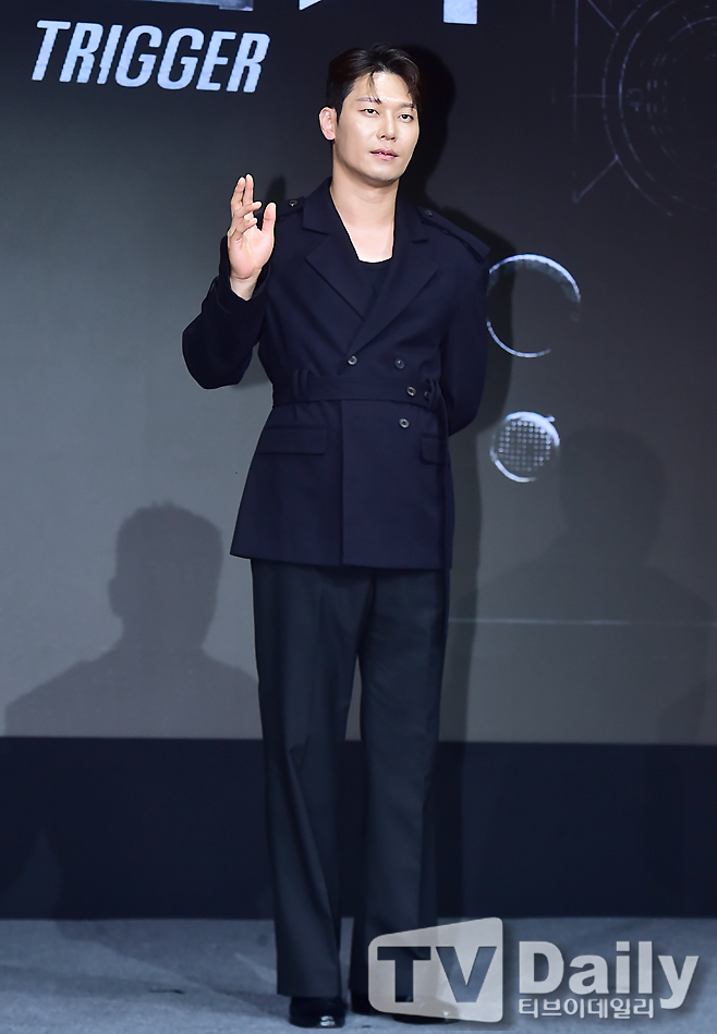 ƼºêÀ̵¥Àϸ® Æ÷Åä