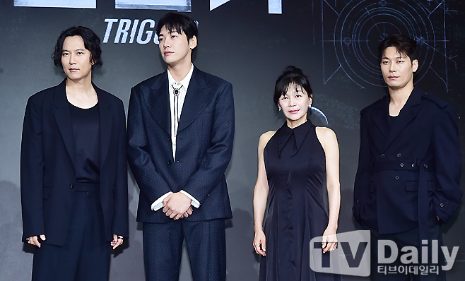 ƼºêÀ̵¥Àϸ® Æ÷Åä