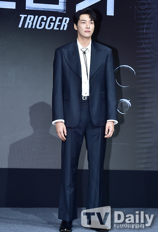 ƼºêÀ̵¥Àϸ® Æ÷Åä