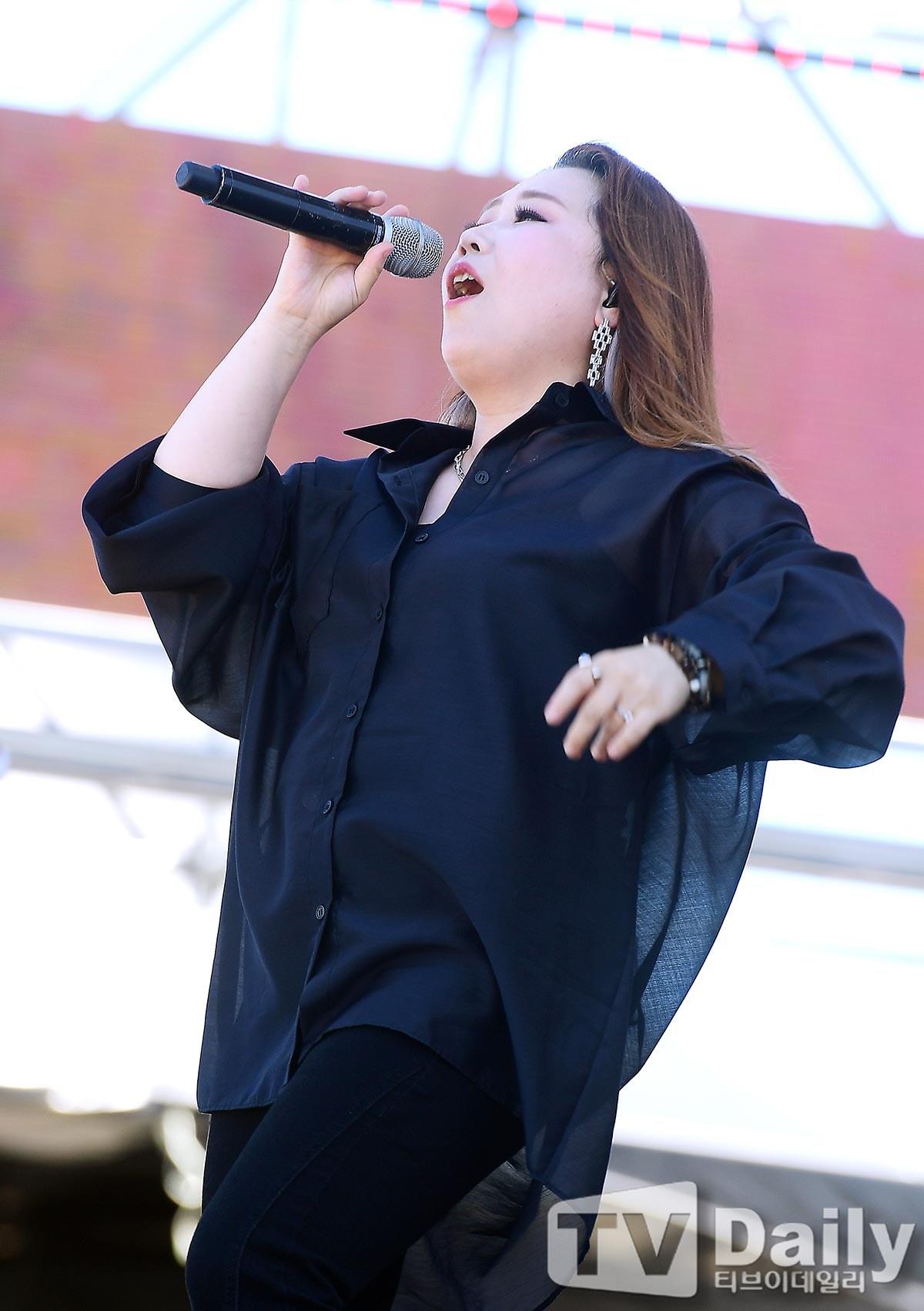 ƼºêÀ̵¥Àϸ® Æ÷Åä