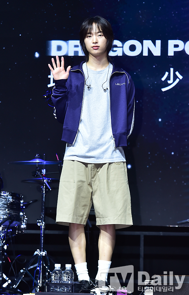 ƼºêÀ̵¥Àϸ® Æ÷Åä