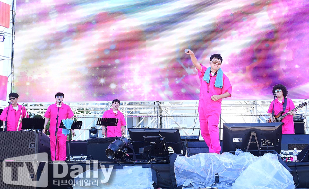 ƼºêÀ̵¥Àϸ® Æ÷Åä